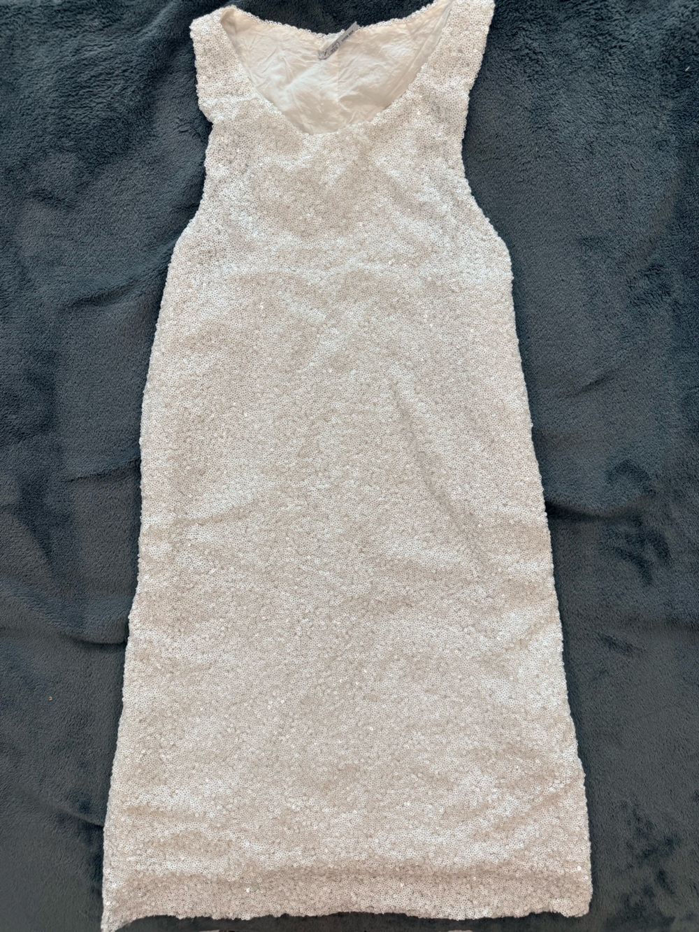 Sleeveless Sequin V-Neck Dress in White/Ivory Size Large